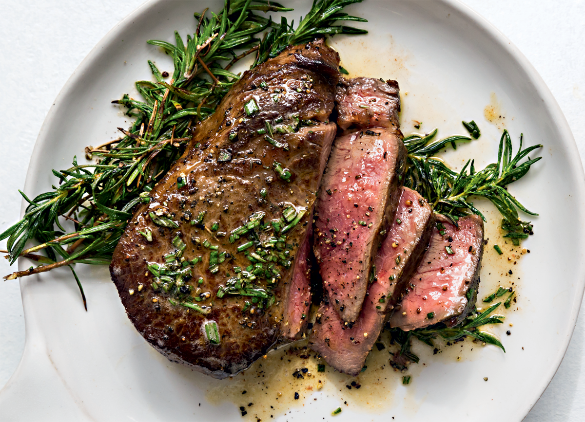 A plate of Beefsteak